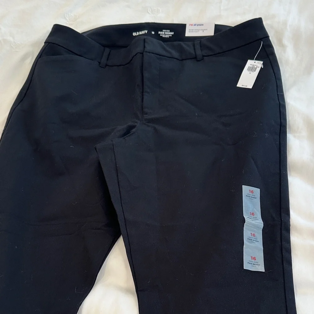 Old Navy Women's Pixie Skinny High Rise - Picture 5 of 5